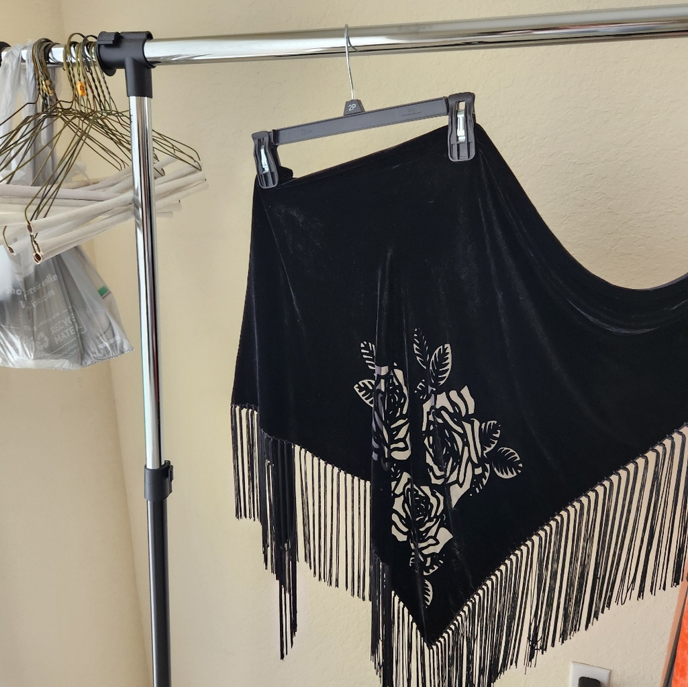Black Viscose/sil scarf